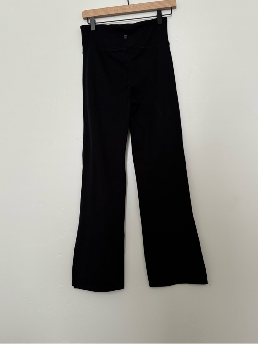 Balance Collection Black High-Waist Flared leggings size large